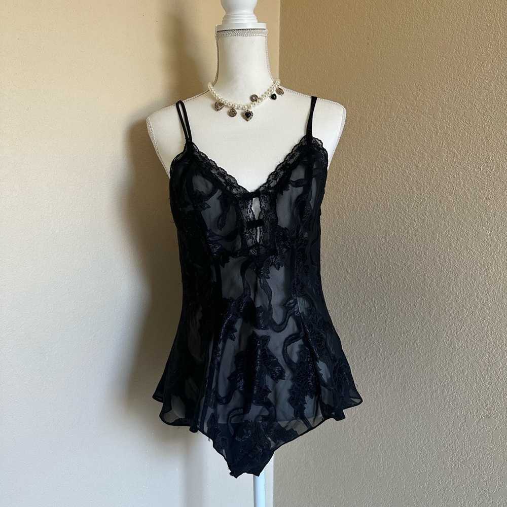 Victoria's Secret Gold Label M Black Lace Floral Victorian Bodysuit Y2K Romantic